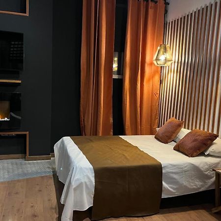 Chic4 Luxury Gran Via Apartment มาดริด ภายนอก รูปภาพ